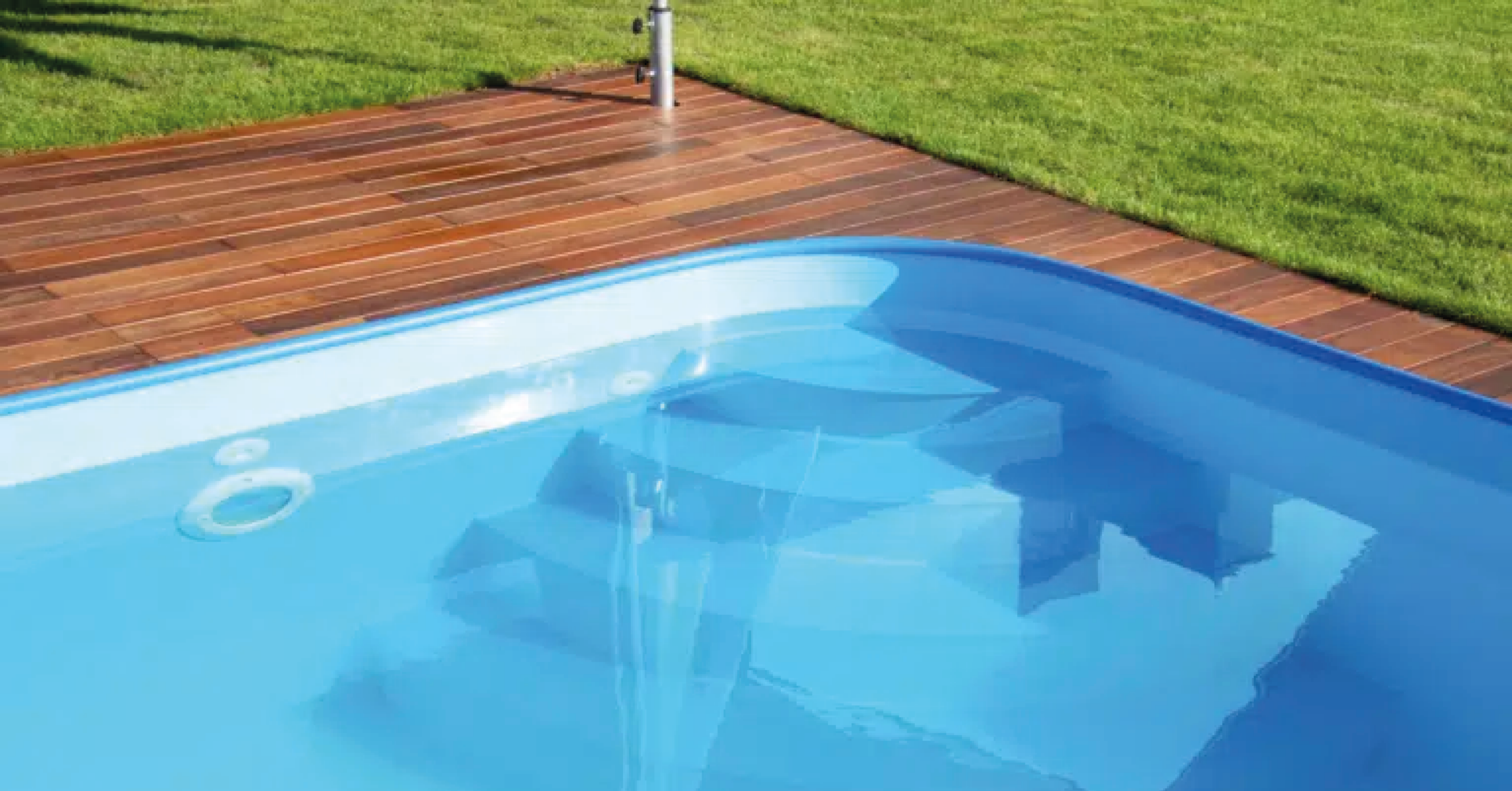 What cladding should you choose for a pool deck? - YEED Group